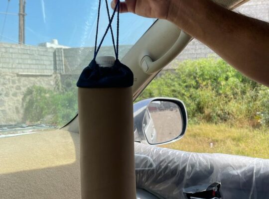 شنط حافظة بعازل مطرزة لِلمِياه و الأدوية