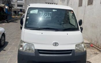 باص ركاب 2011 للبيع في عدن