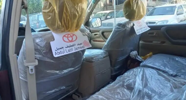 سيارة لاندكروزر صالون عرطه