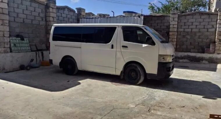 باص هايس للبيع
