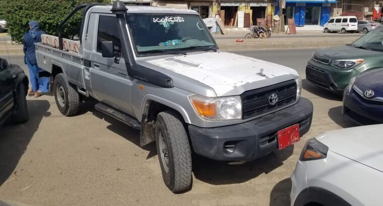 سيارات للبيع