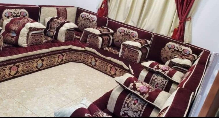 عنوان الفخامة للمجالس العربية