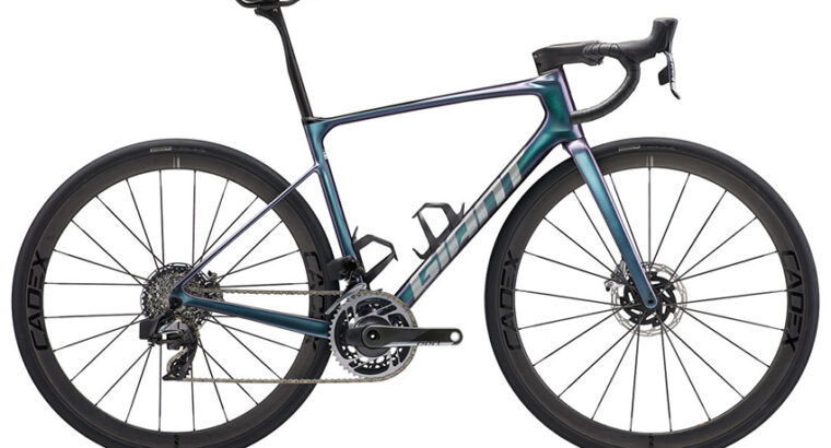 2024 Giant Defy Advanced SL 0 Road Bike (M3BIKESHOP)