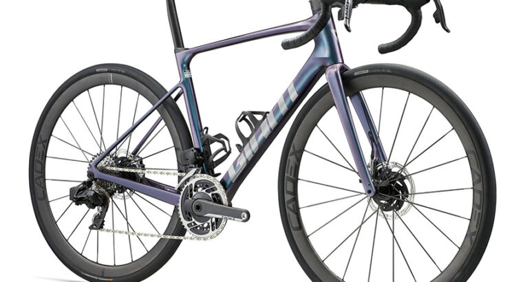 2024 Giant Defy Advanced SL 0 Road Bike (M3BIKESHOP)