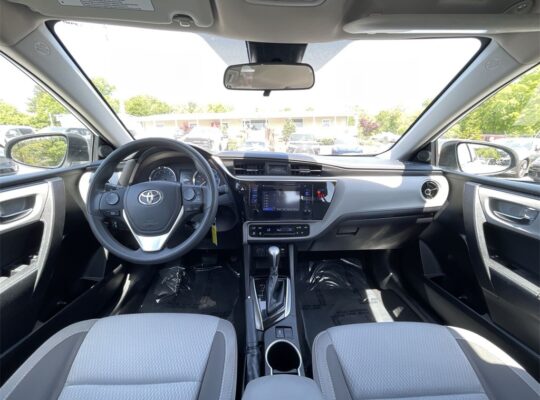 I would like to sell my 2019 Toyota Corolla LE